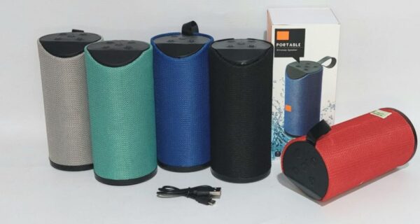 PARLANTE BT PORTATIL (46)