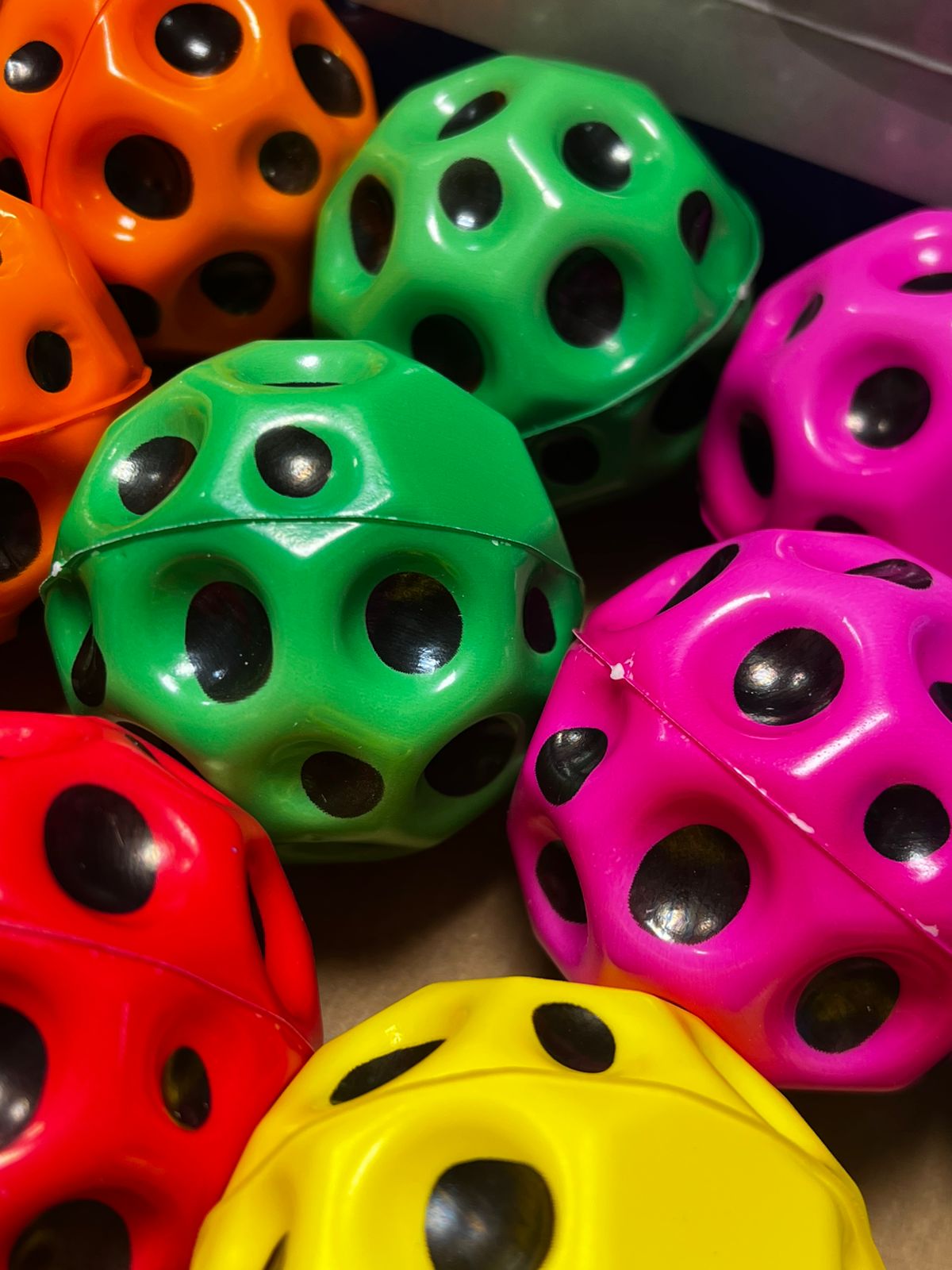 CAJA DE PELOTAS MOON BALL X12 - Imagen 2