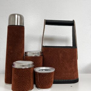 SET DE MATE CON CANASTA CAPINCHO