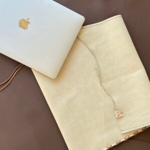 FUNDA PARA NOTEBOOK 100% CUERO